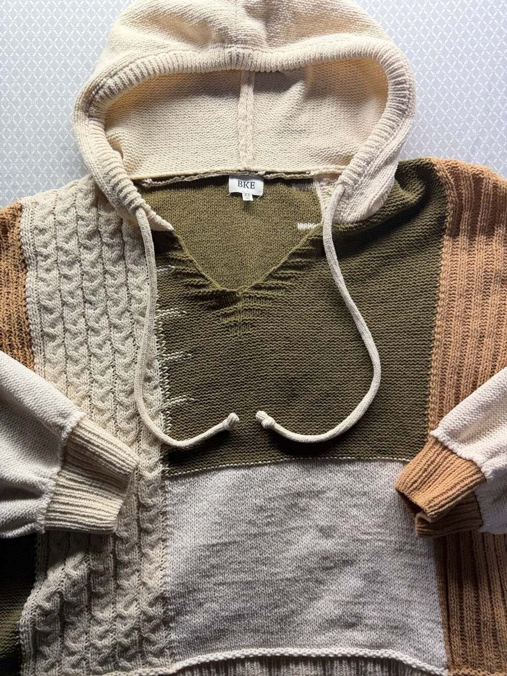 BKE Chenille Colorblock Patchwork Cable Knit Pullover Hoodie - Picture 2 of 7